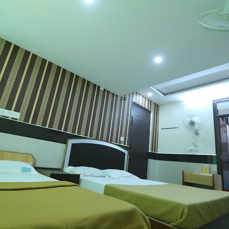 Hotel Embassy Bangalore Eksteriør bilde