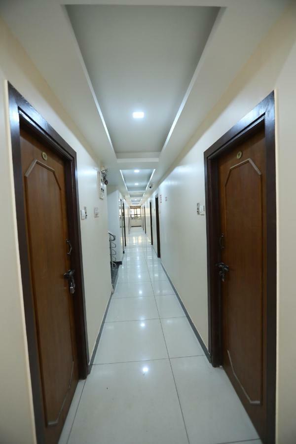 Hotel Embassy Bangalore Eksteriør bilde