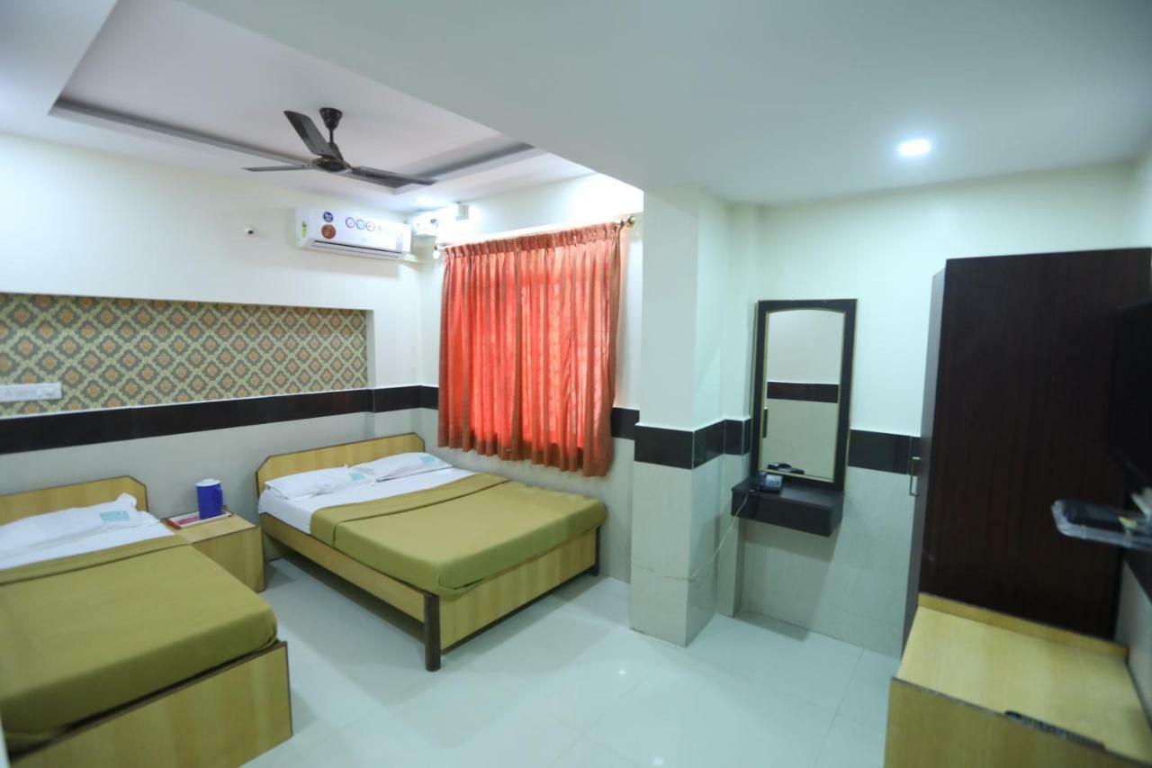 Hotel Embassy Bangalore Eksteriør bilde